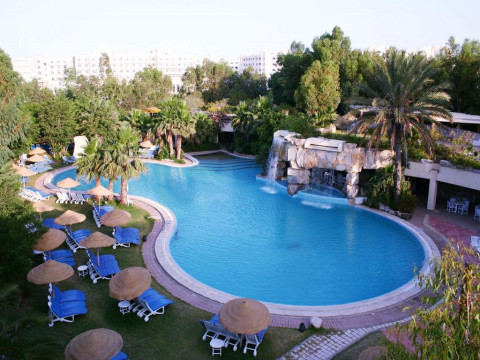 Shell Beach & Spa