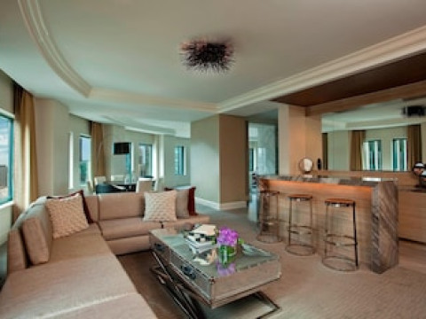 SHERATON GRAND CHICAGO RIVERWALK