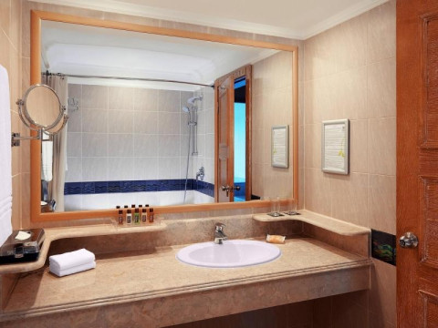 SHERATON HOTEL
