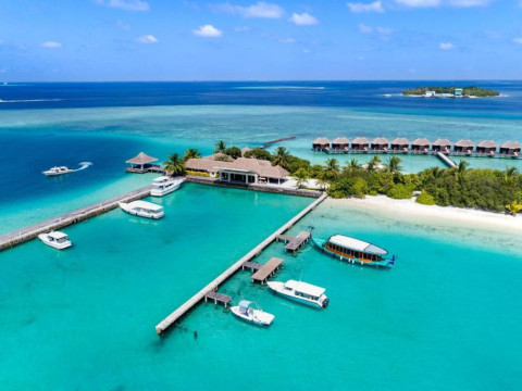 Sheraton Maldives Full Moon Resort & Spa