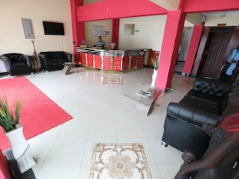 Sheratton Regency Hotel