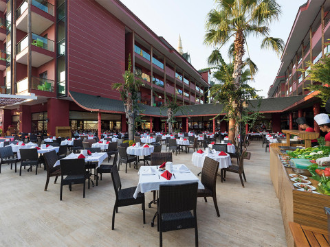 SIAM ELEGANCE HOTELS & SPA WINTER