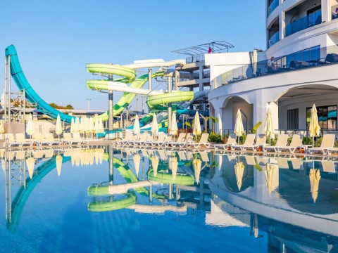 SIDE MOON PALACE HOTEL