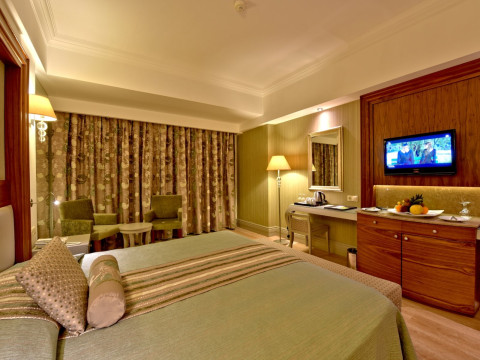 SIDE STAR RESORT