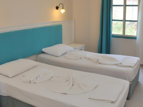 SIESTA BEACH HOTEL