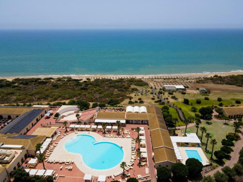 Sikania Eco Resort
