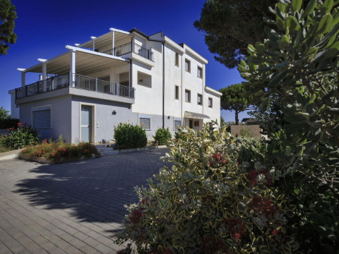 Sikelika - Residence Sul Mare