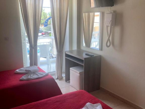 SimOtel Ermis