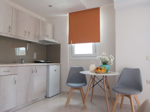SIRENA APARTMENTS