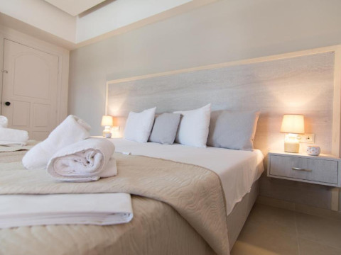 Sirena Apartments