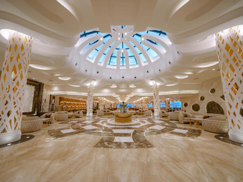 SIRENA BEACH RESORT & SPA