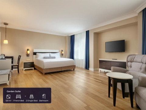 Pestana Promenade Hotel