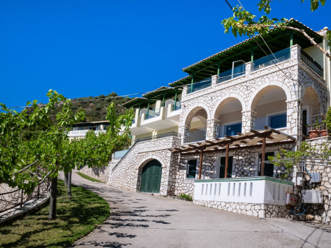 Sirios Hotel