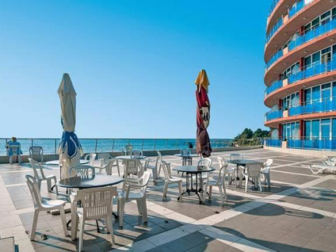 SIRIUS BEACH HOTEL