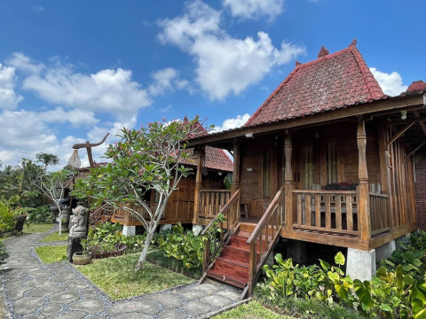 Sirya Farm House