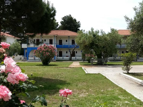 Sithonia Village