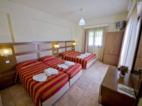 Skopelos Holidays Hotel & Spa