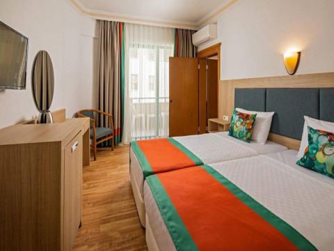 Sunrise Grand Select Montemare