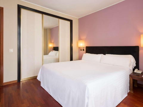 Sofia Parquesol Hotel