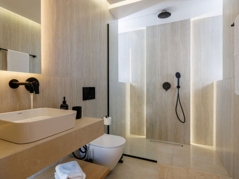 SOKRATIS LOCOLUX VILLAS& SUITES