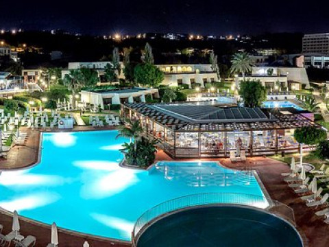 Sol By Melia Cosmopolitan