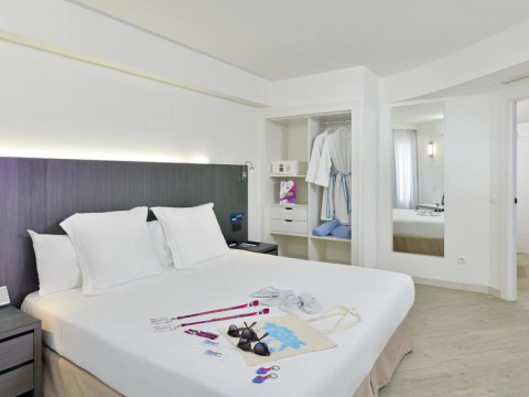 SOL HOUSE MALLORCA MIXED BY IBIZA ROCKS HOTEL