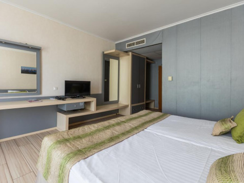 SOL MARINA PALACE HOTEL