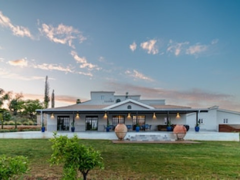 SOLAR ALVURA HEALTH HOTEL
