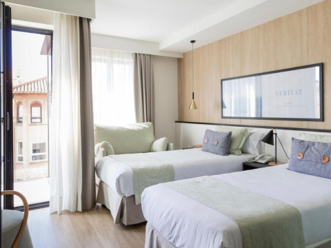 Som Ars Magna Bleisure Hotel