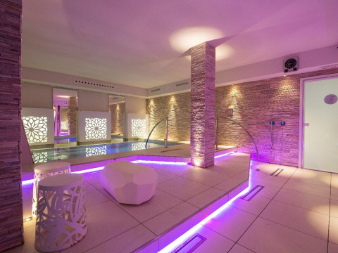 Spa Hotel Parigi 2