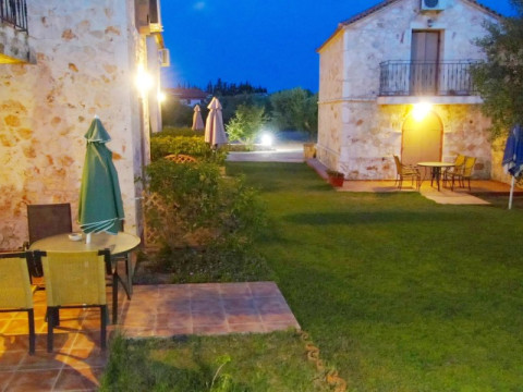 Spasmata Village