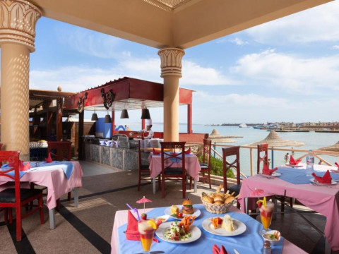 Sphinx Aqua Park Beach Resort