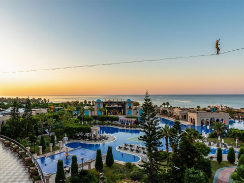 SPICE HOTEL & SPA WINTER