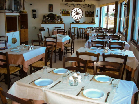 SPIROS SOULA HOTEL & APARTMENTS