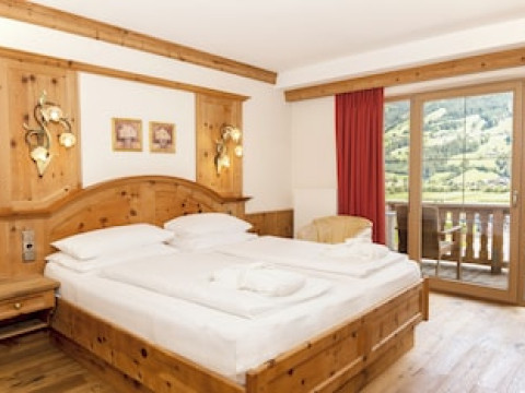 SPORT- UND WELLNESSHOTEL HELD