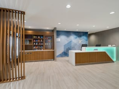 SPRINGHILL SUITES BY MARRIOTT DALLAS NW HWY/I35E