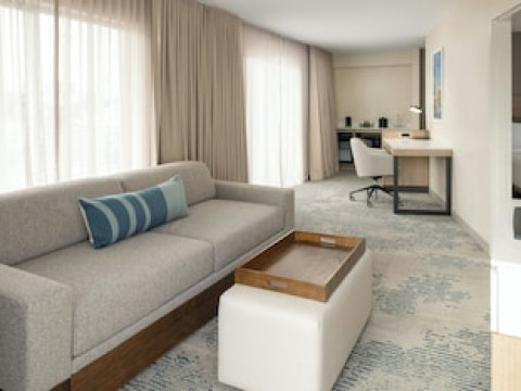 SPRINGHILL SUITES BY MARRIOTT NEW ORLEANS WAREHOUSE ARTS DISTRICT