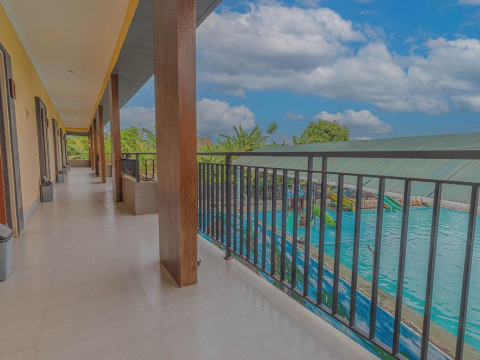 Srinadi Waterpark Villa