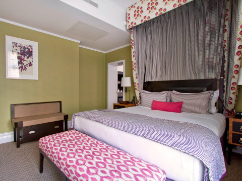 ST ERMINS HOTEL