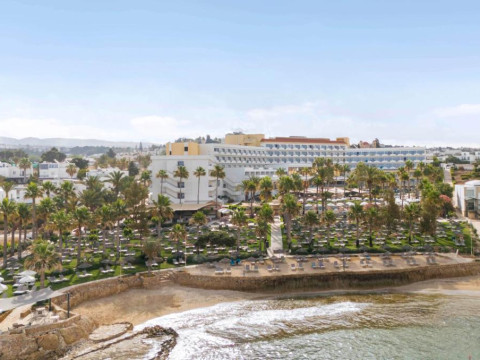 St George Beach Hotel & Spa Resort