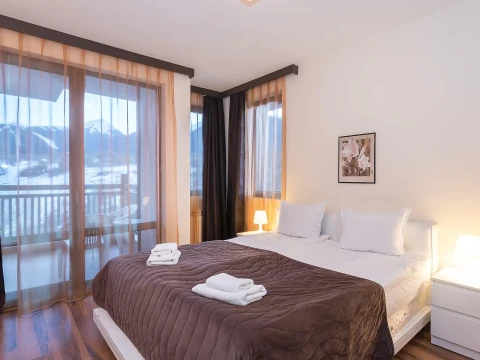 ST. GEORGE SKI & HOLIDAY