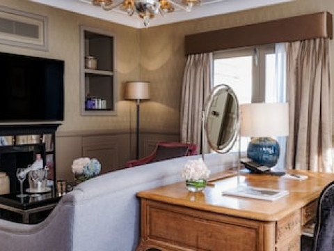 ST JAMES`S HOTEL AND CLUB MAYFAIR
