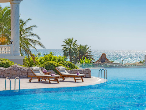 Starlight Resort