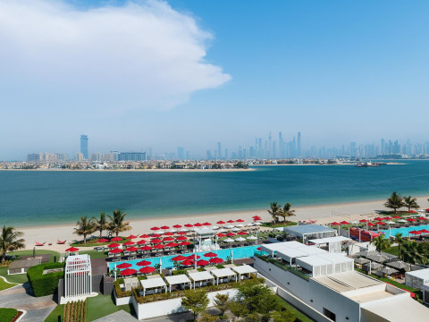 Th8 Palm Dubai Beach Resort Vignette Collection