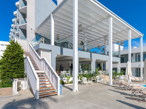 Oceanis Park Hotel