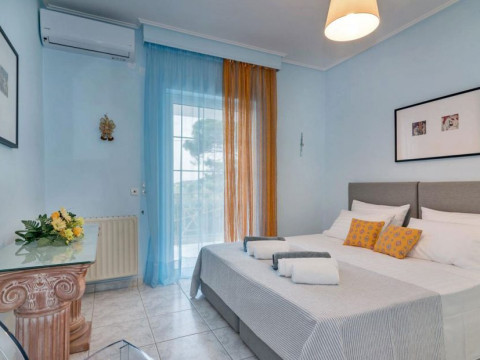 Status Villa