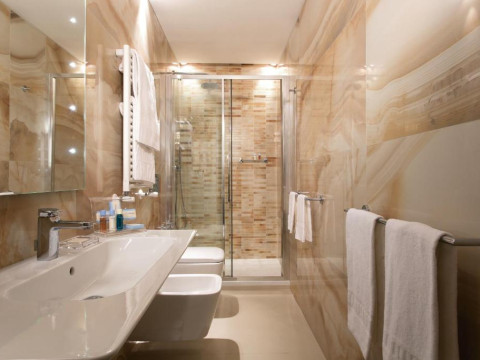 Stendhal Luxury Suites