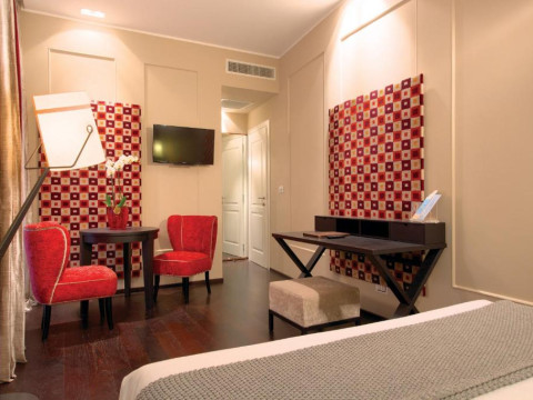 Stendhal Luxury Suites