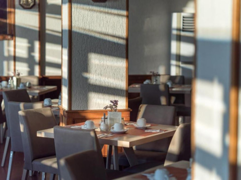 Strada Marina Hotel