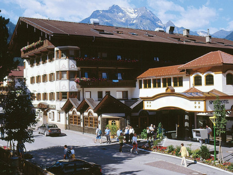 STRASS HOTEL DEPENDANCE